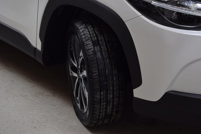 Toyota Corolla Cross 22