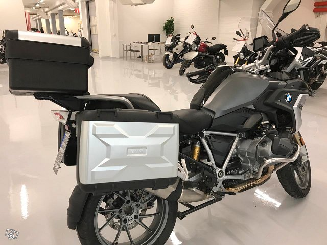 BMW R 4