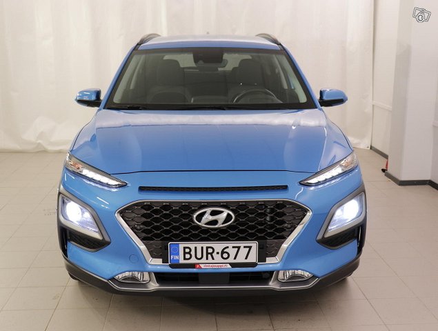 Hyundai KONA 16