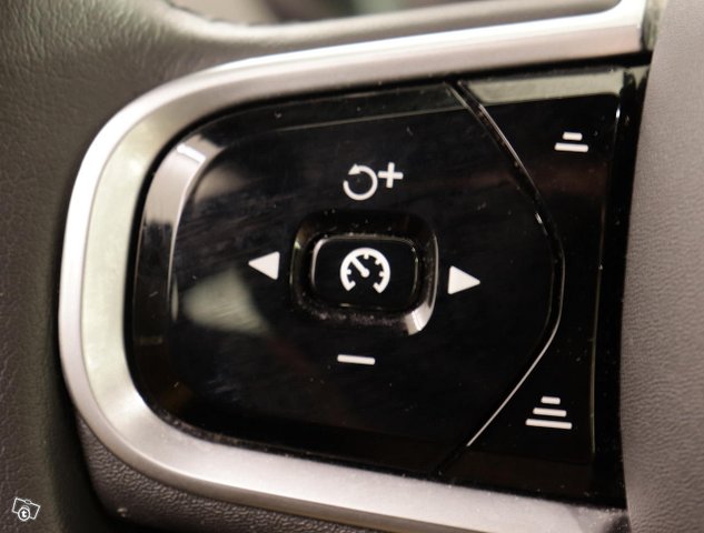 Volvo V90 13