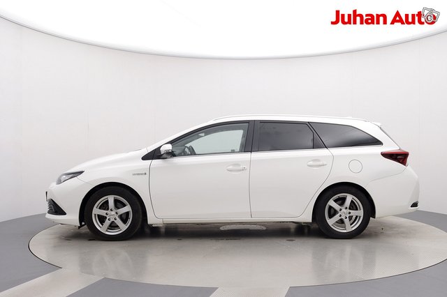 Toyota AURIS 5