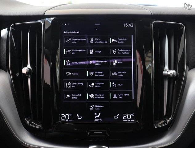 Volvo XC60 12