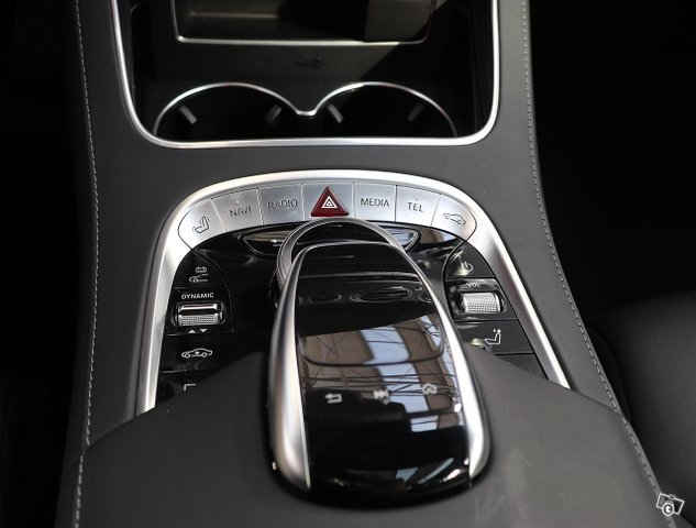 Mercedes-Benz S 18