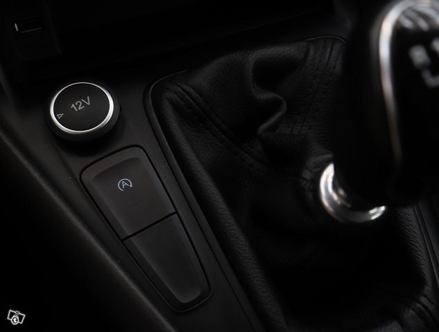 Ford Focus 13