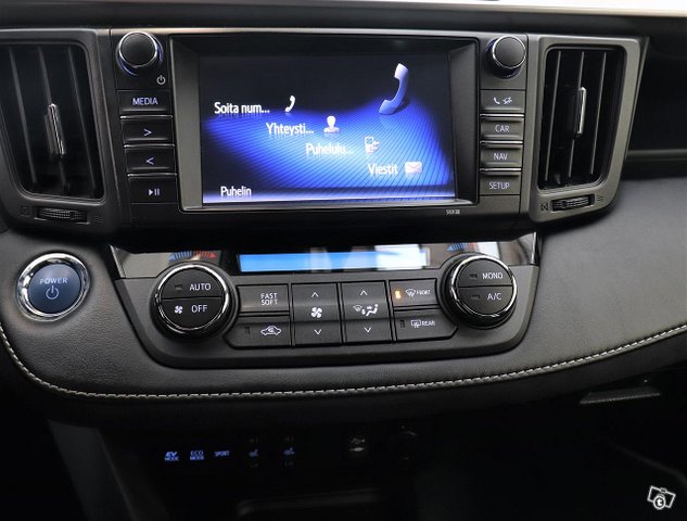 Toyota RAV4 14