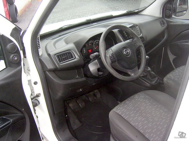 Opel Combo 6