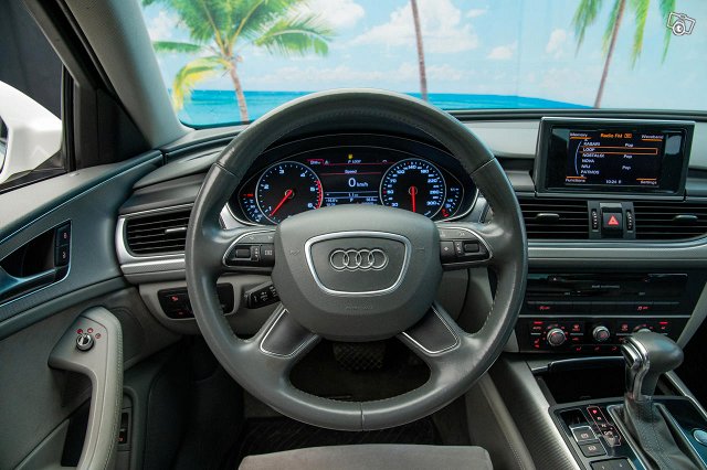 Audi A6 12