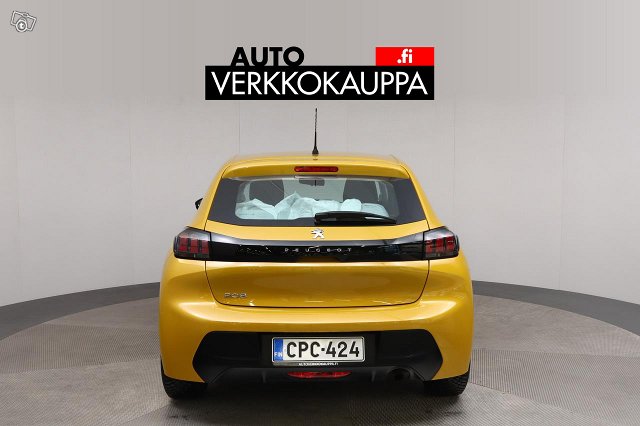 PEUGEOT 208 5
