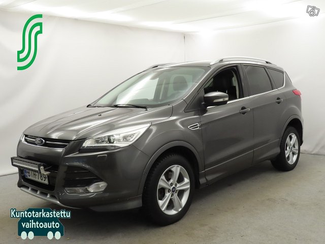 Ford Kuga 1