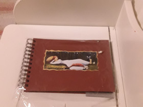 Pieni valokuvakansio, albumi,, Muu valokuvaus, Kamerat ja valokuvaus, Riihimäki, Tori.fi Pieni valokuvakansio, albumi,, Muu valokuvaus, Kamerat ja valokuvaus, Riihimäki, Tori.fi