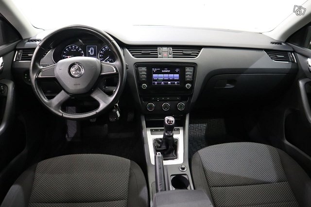 Skoda Octavia 18