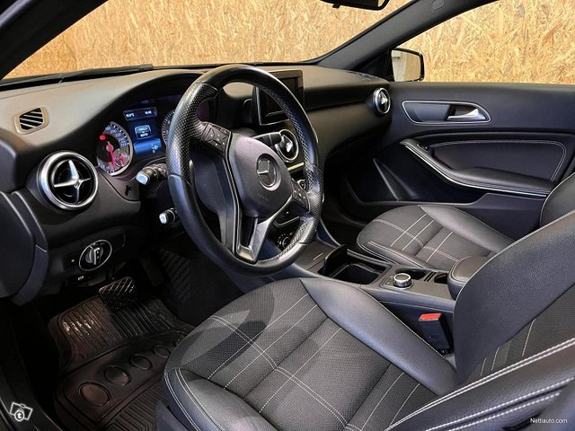 Mercedes-Benz A 11