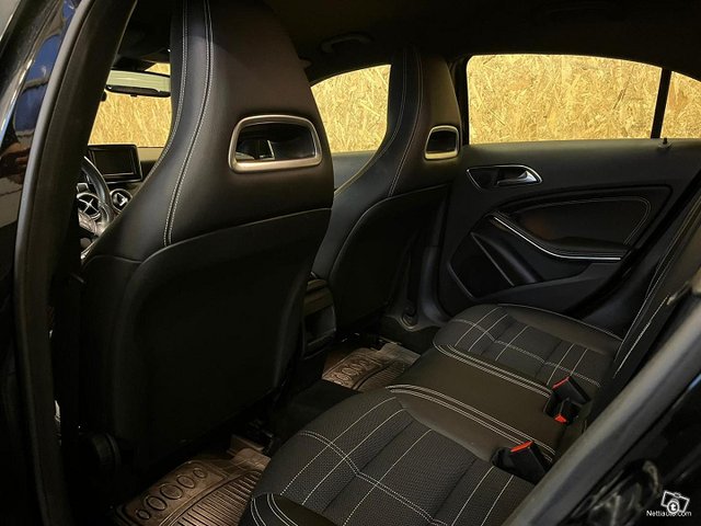 Mercedes-Benz A 19