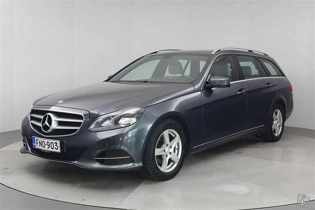 MERCEDES-BENZ E 1
