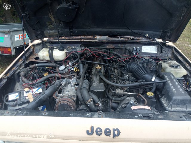 Jeep Cherokee 8