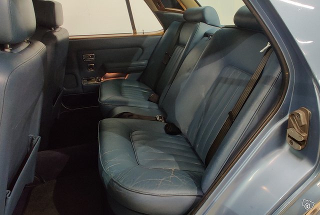 Rolls-Royce Silver Spirit 7