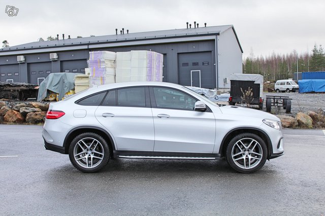 Mercedes-Benz GLE 5