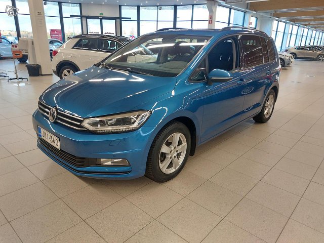 Volkswagen Touran 9