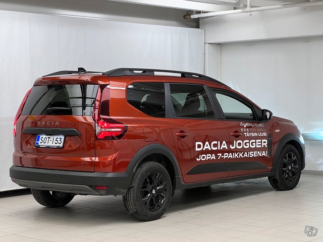 Dacia Jogger 11