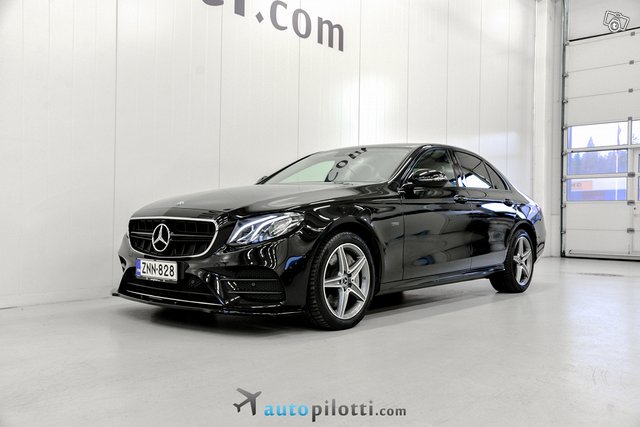 Mercedes-Benz E