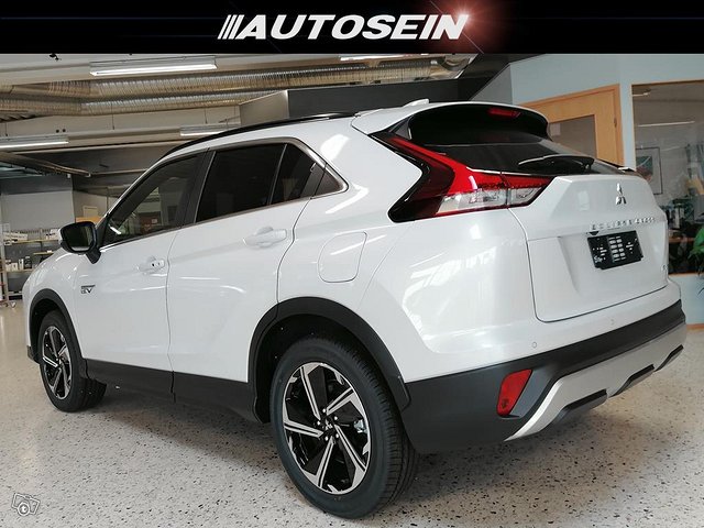 Mitsubishi Eclipse Cross 2