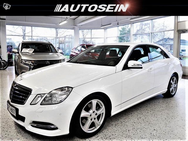 Mercedes-Benz E