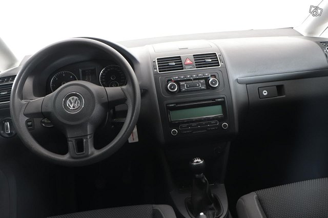 Volkswagen Touran 17