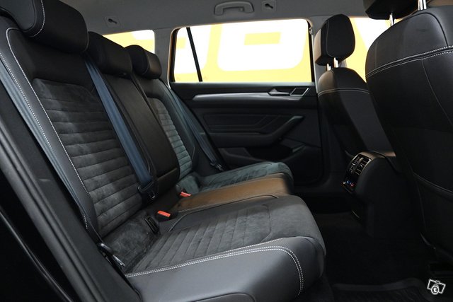 Volkswagen Passat 11
