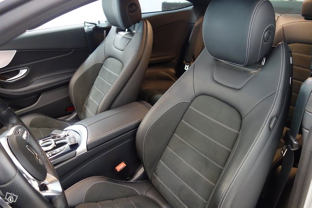 Mercedes-Benz C 4