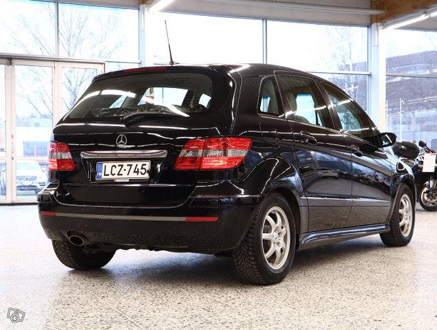 Mercedes-Benz B 5