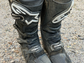 Alpinestars Teck 7, Ajoasut, kengät ja kypärät, Mototarvikkeet ja varaosat, Lahti, Tori.fi Alpinestars Teck 7, Ajoasut, kengät ja kypärät, Mototarvikkeet ja varaosat, Lahti, Tori.fi