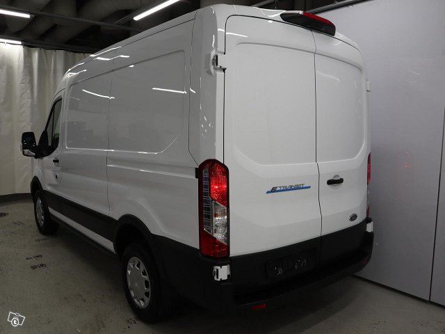 Ford Transit 6