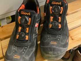 Sievin koko 39 turvakengät, Rakennuspalvelut, Turku, Tori.fi Sievin koko 39 turvakengät, Rakennuspalvelut, Turku, Tori.fi