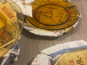 12kpl lasilautasia, Ruokailuastiat ja aterimet, Keittiötarvikkeet ja astiat, Tampere, Tori.fi 12kpl lasilautasia, Ruokailuastiat ja aterimet, Keittiötarvikkeet ja astiat, Tampere, Tori.fi