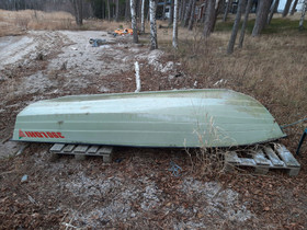 Lohi 390, Soutuveneet ja jollat, Veneet, Helsinki, Tori.fi Lohi 390, Soutuveneet ja jollat, Veneet, Helsinki, Tori.fi