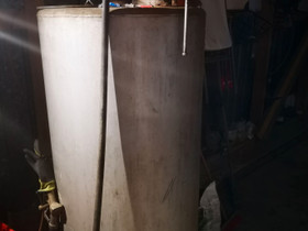 600L polttoainesäiliö pumpulla, Maatalous, Huittinen, Tori.fi 600L polttoainesäiliö pumpulla, Maatalous, Huittinen, Tori.fi