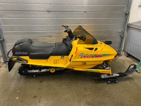 Skidoo MXZ583, Moottorikelkat, Moto, Sotkamo, Tori.fi Skidoo MXZ583, Moottorikelkat, Moto, Sotkamo, Tori.fi