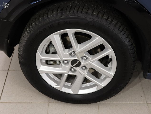 KIA Niro 5