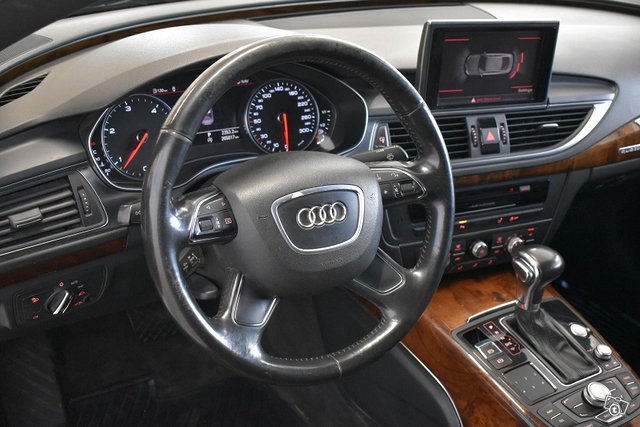 Audi A7 10