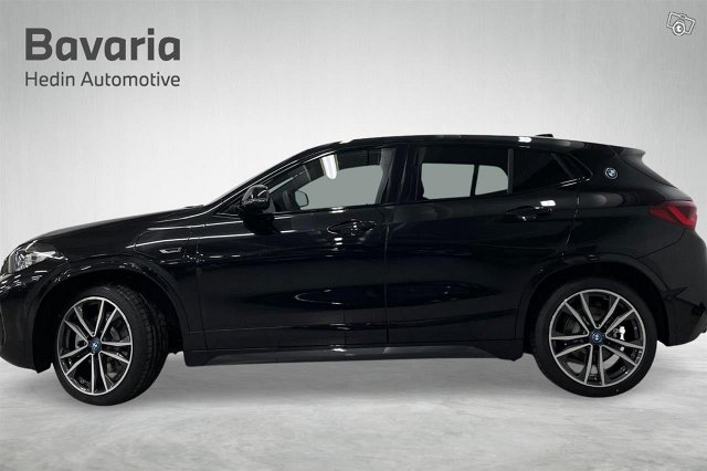 BMW X2 6