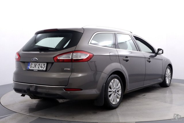 Ford Mondeo 4
