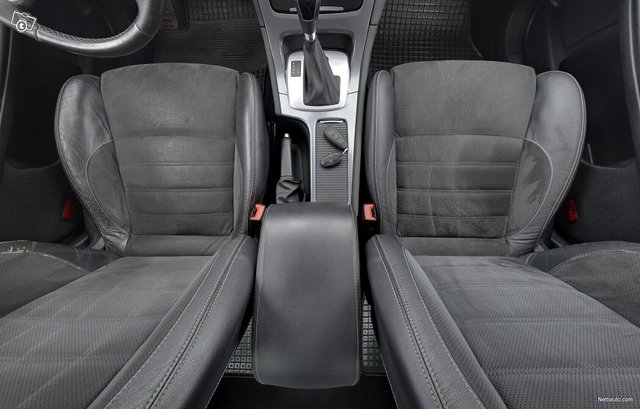 Ford Mondeo 9