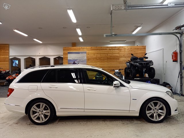 Mercedes-Benz C 5
