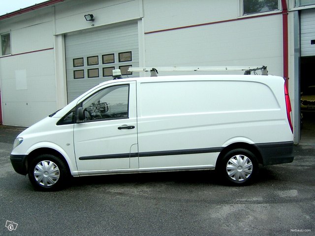 Mercedes-Benz Vito 2