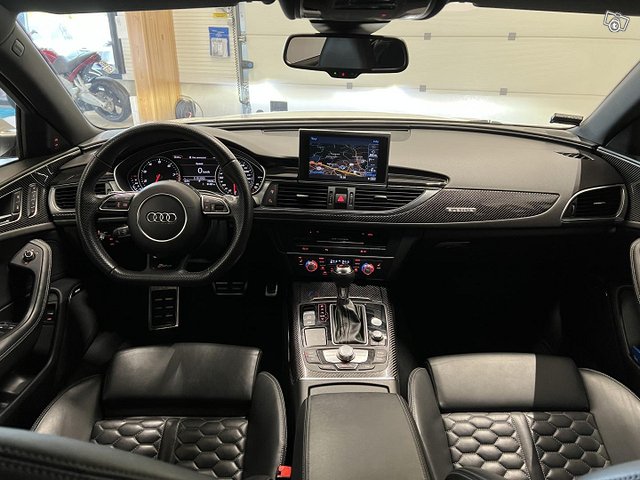 Audi RS6 11