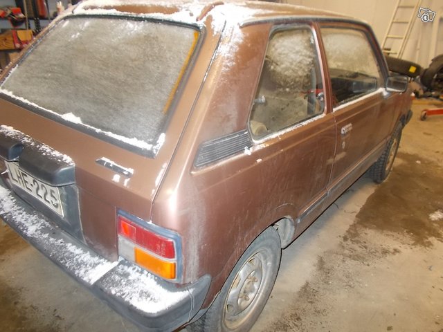 Suzuki Alto 4