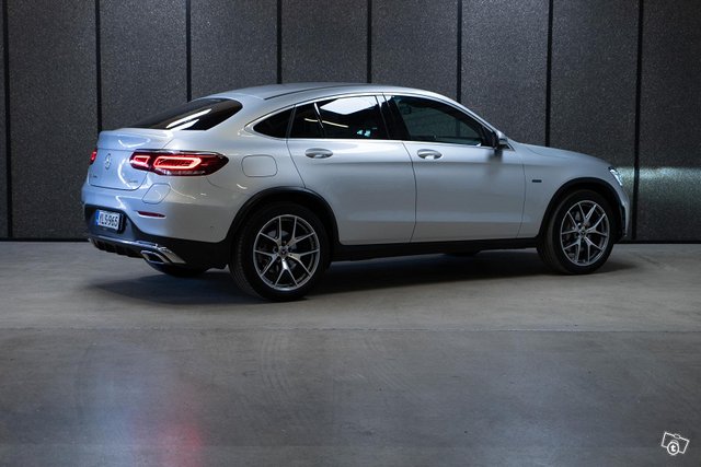 Mercedes-Benz GLC 5