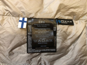 VARATTU Joutsen kevytuntuvatakki ESSI, Vaatteet ja kengät, Helsinki, Tori.fi VARATTU Joutsen kevytuntuvatakki ESSI, Vaatteet ja kengät, Helsinki, Tori.fi