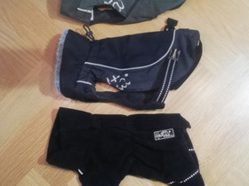 Pikkukoiran takit ja tossut, Koirien tarvikkeet, Lemmikkieläimet, Lahti, Tori.fi Pikkukoiran takit ja tossut, Koirien tarvikkeet, Lemmikkieläimet, Lahti, Tori.fi