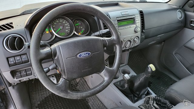 Ford Ranger 13